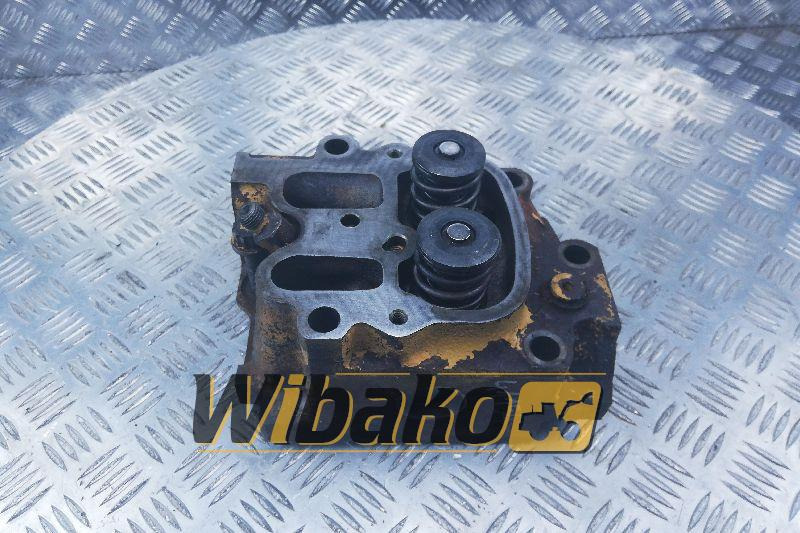 Cylinder head for engine Mercedes OM421A 4030165101 - Culasse pour Engins de chantier: photos 1 Cylinder head for engine Mercedes OM421A 4030165101 - Culasse pour Engins de chantier: photos 1