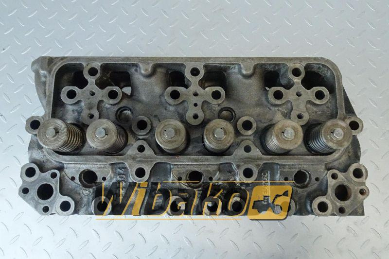 Cylinder head for engine Perkins 2006 OE50206C - Culasse pour Engins de chantier: photos 1 Cylinder head for engine Perkins 2006 OE50206C - Culasse pour Engins de chantier: photos 1