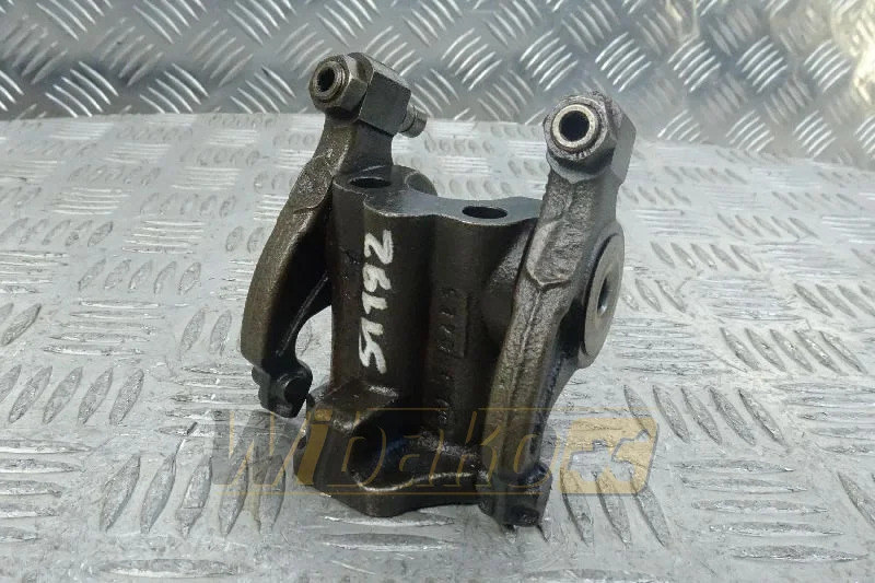Deutz 04515734 - Culasse pour Engins de chantier: photos 1 Deutz 04515734 - Culasse pour Engins de chantier: photos 1
