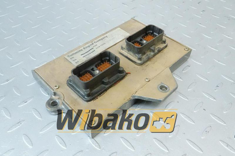 Engine computer for engine Cummins QSC8.3 3944125 - Bloc de gestion pour Engins de chantier: photos 1 Engine computer for engine Cummins QSC8.3 3944125 - Bloc de gestion pour Engins de chantier: photos 1