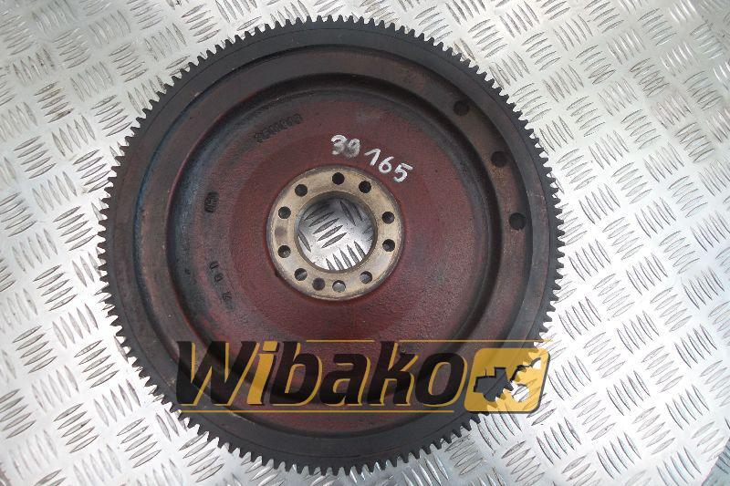 Flywheel Volvo D5D EBE2 3511813/VOE20405650 - Volant moteur pour Engins de chantier: photos 1 Flywheel Volvo D5D EBE2 3511813/VOE20405650 - Volant moteur pour Engins de chantier: photos 1