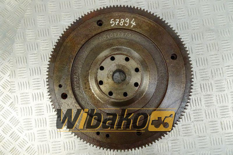 Flywheel for engine Iveco F4AE0648 504017373 - Volant moteur pour Engins de chantier: photos 1 Flywheel for engine Iveco F4AE0648 504017373 - Volant moteur pour Engins de chantier: photos 1