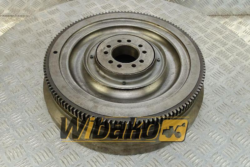 Flywheel for engine Volvo D7E 04294411KZ - Volant moteur pour Engins de chantier: photos 1 Flywheel for engine Volvo D7E 04294411KZ - Volant moteur pour Engins de chantier: photos 1