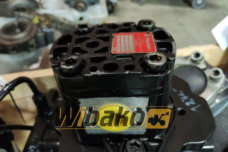 Gear pump Poclain 50241317 W3943531 / A4000024 - Pompe hydraulique pour Engins de chantier: photos 1 Gear pump Poclain 50241317 W3943531 / A4000024 - Pompe hydraulique pour Engins de chantier: photos 1