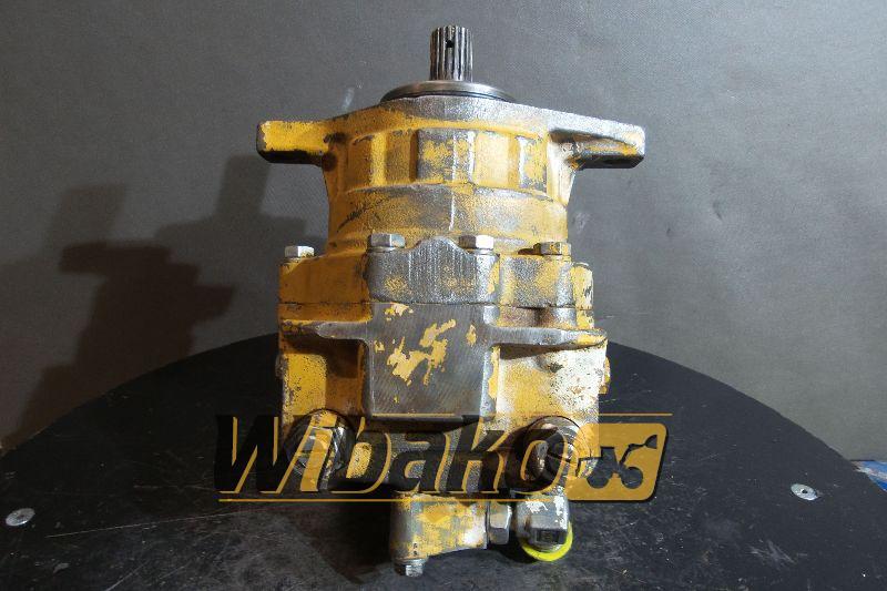 Hydraulic motor Komatsu PC210 706-75-11304 - Moteur hydraulique pour Engins de chantier: photos 1 Hydraulic motor Komatsu PC210 706-75-11304 - Moteur hydraulique pour Engins de chantier: photos 1