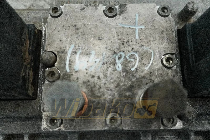 Liebherr 9076469 - Bloc de gestion pour Engins de chantier: photos 3 Liebherr 9076469 - Bloc de gestion pour Engins de chantier: photos 3