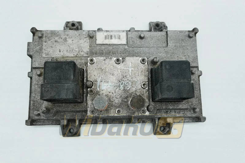 Liebherr 9076469 - Bloc de gestion pour Engins de chantier: photos 2 Liebherr 9076469 - Bloc de gestion pour Engins de chantier: photos 2