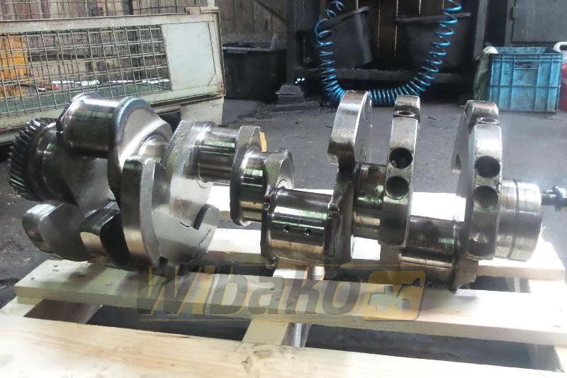 Mercedes OM442LA 42200T52 - Vilebrequin pour Engins de chantier: photos 1 Mercedes OM442LA 42200T52 - Vilebrequin pour Engins de chantier: photos 1