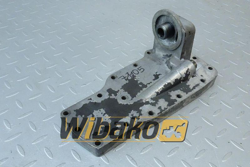 Oil cooler housing Cummins 3965153 - Radiateur d'huile pour Engins de chantier: photos 1 Oil cooler housing Cummins 3965153 - Radiateur d'huile pour Engins de chantier: photos 1