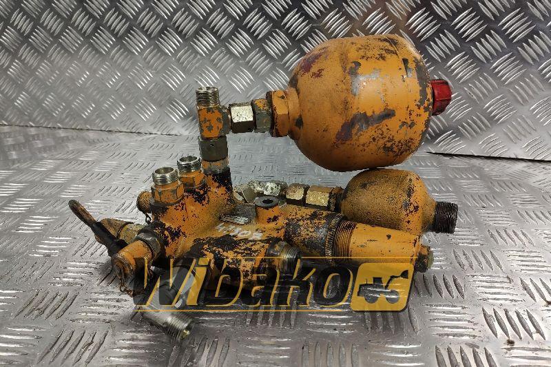 Valves set Wabco 4773970070 2597 - Valve hydraulique pour Engins de chantier: photos 1 Valves set Wabco 4773970070 2597 - Valve hydraulique pour Engins de chantier: photos 1