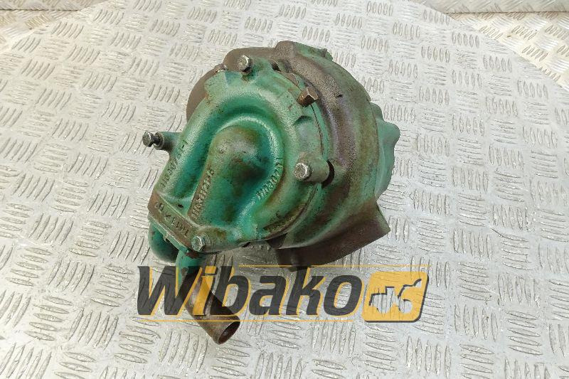 Water pump Volvo 11031373 - Pompe à liquide de refroidissement pour Engins de chantier: photos 1 Water pump Volvo 11031373 - Pompe à liquide de refroidissement pour Engins de chantier: photos 1