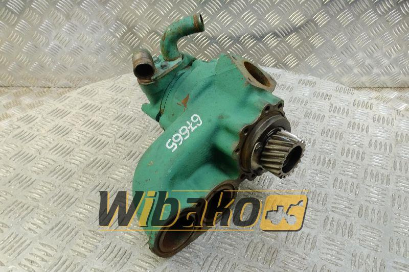 Water pump for engine Volvo TD102KCE 1000640 - Pompe à liquide de refroidissement pour Engins de chantier: photos 1 Water pump for engine Volvo TD102KCE 1000640 - Pompe à liquide de refroidissement pour Engins de chantier: photos 1