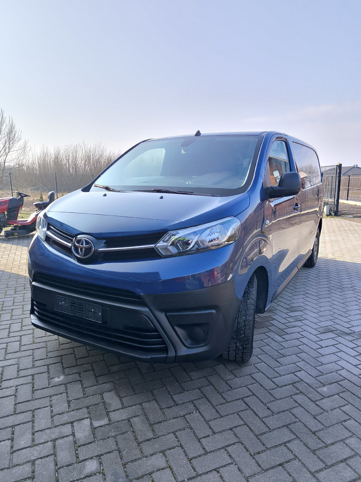 Toyota Proace - Fourgon utilitaire: photos 3 Toyota Proace - Fourgon utilitaire: photos 3
