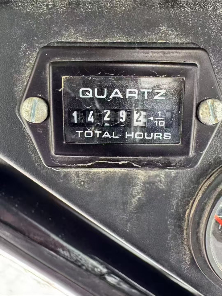 BOBCAT S180 - Mini chargeuse: photos 4 BOBCAT S180 - Mini chargeuse: photos 4