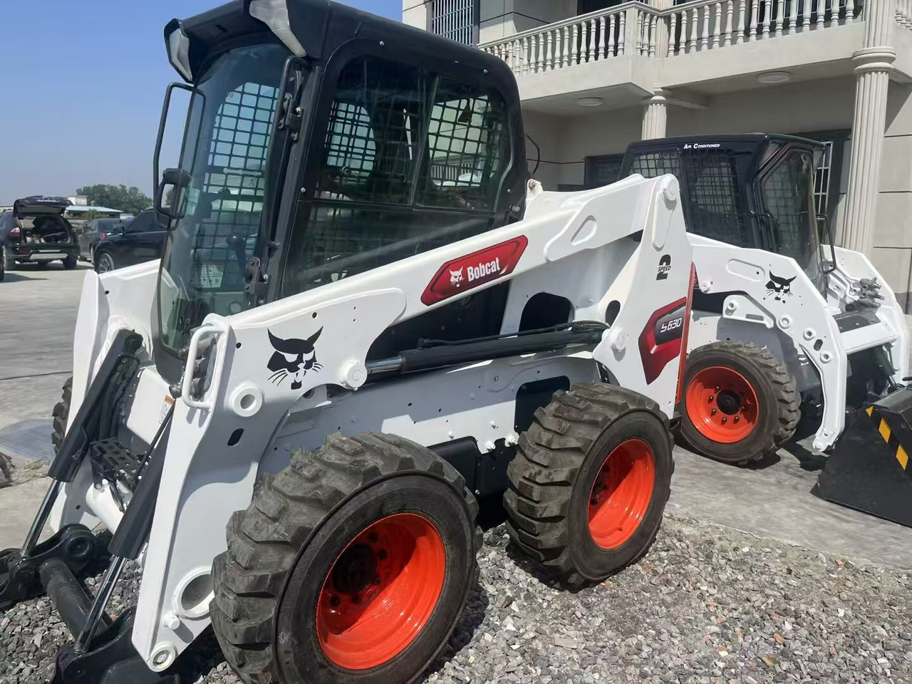 BOBCAT s630 - Mini chargeuse: photos 1 BOBCAT s630 - Mini chargeuse: photos 1