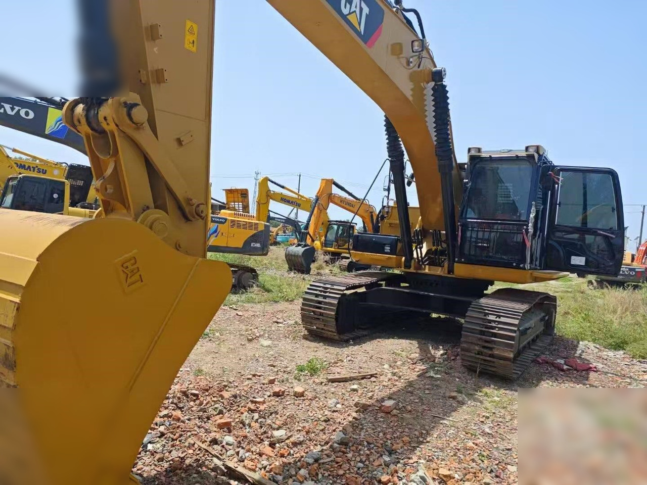 CATERPILLAR 329D - Pelle sur chenille: photos 5 CATERPILLAR 329D - Pelle sur chenille: photos 5