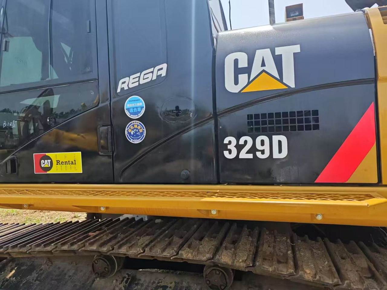 CATERPILLAR 329D - Pelle sur chenille: photos 3 CATERPILLAR 329D - Pelle sur chenille: photos 3