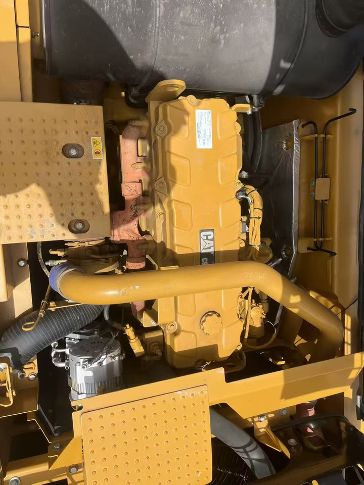 CATERPILLAR 330D2 - Pelle sur chenille: photos 2 CATERPILLAR 330D2 - Pelle sur chenille: photos 2