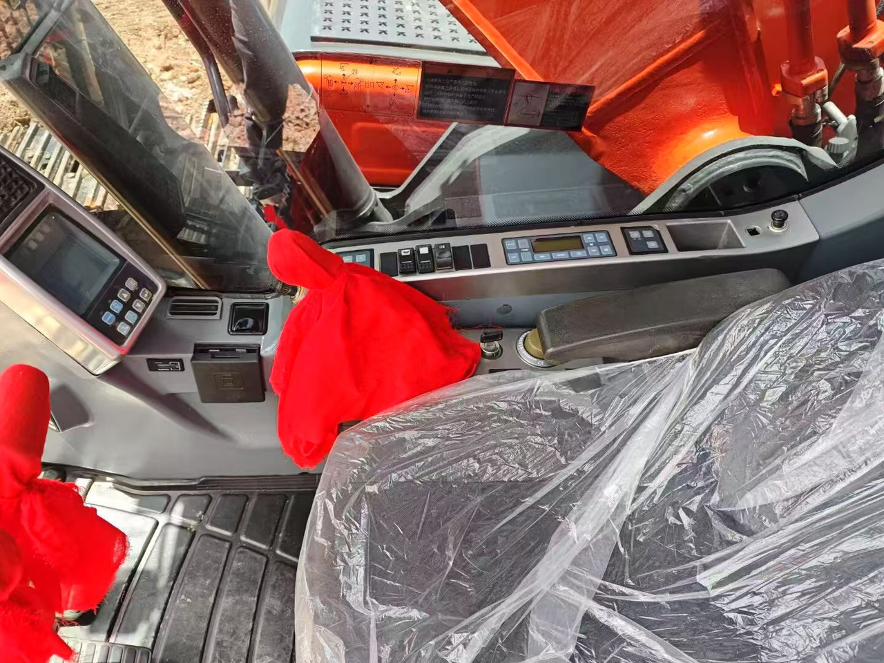 DOOSAN DX300 - Pelle sur chenille: photos 5 DOOSAN DX300 - Pelle sur chenille: photos 5