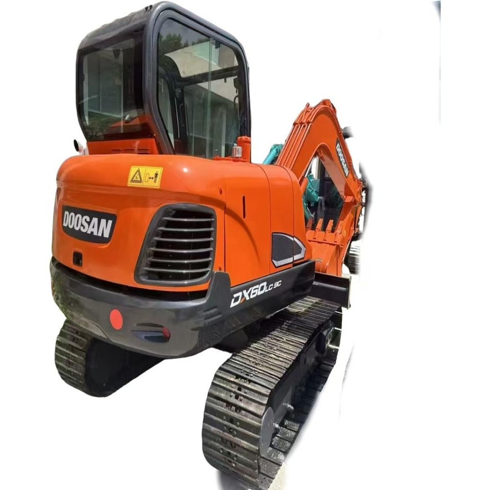 DOOSAN DX60 - Pelle sur chenille: photos 1 DOOSAN DX60 - Pelle sur chenille: photos 1