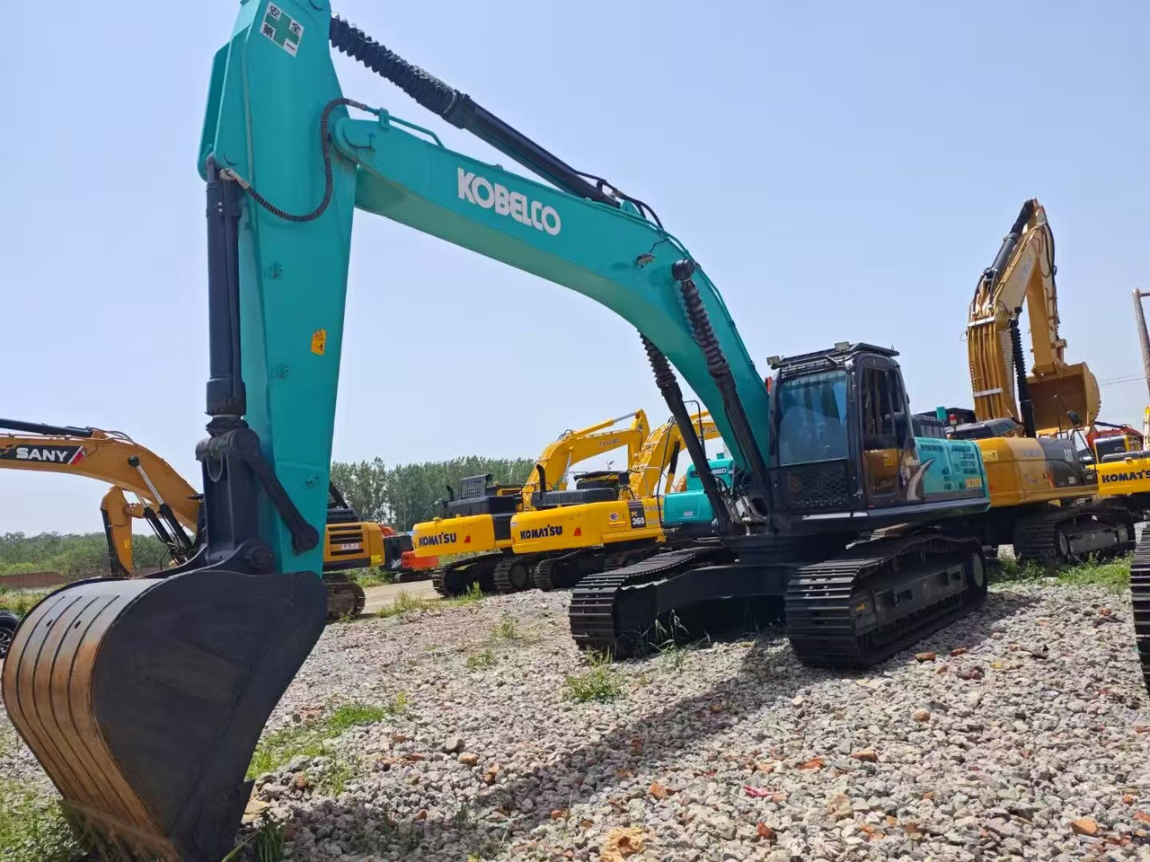 KOBELCO SK350D - Pelle sur chenille: photos 1 KOBELCO SK350D - Pelle sur chenille: photos 1