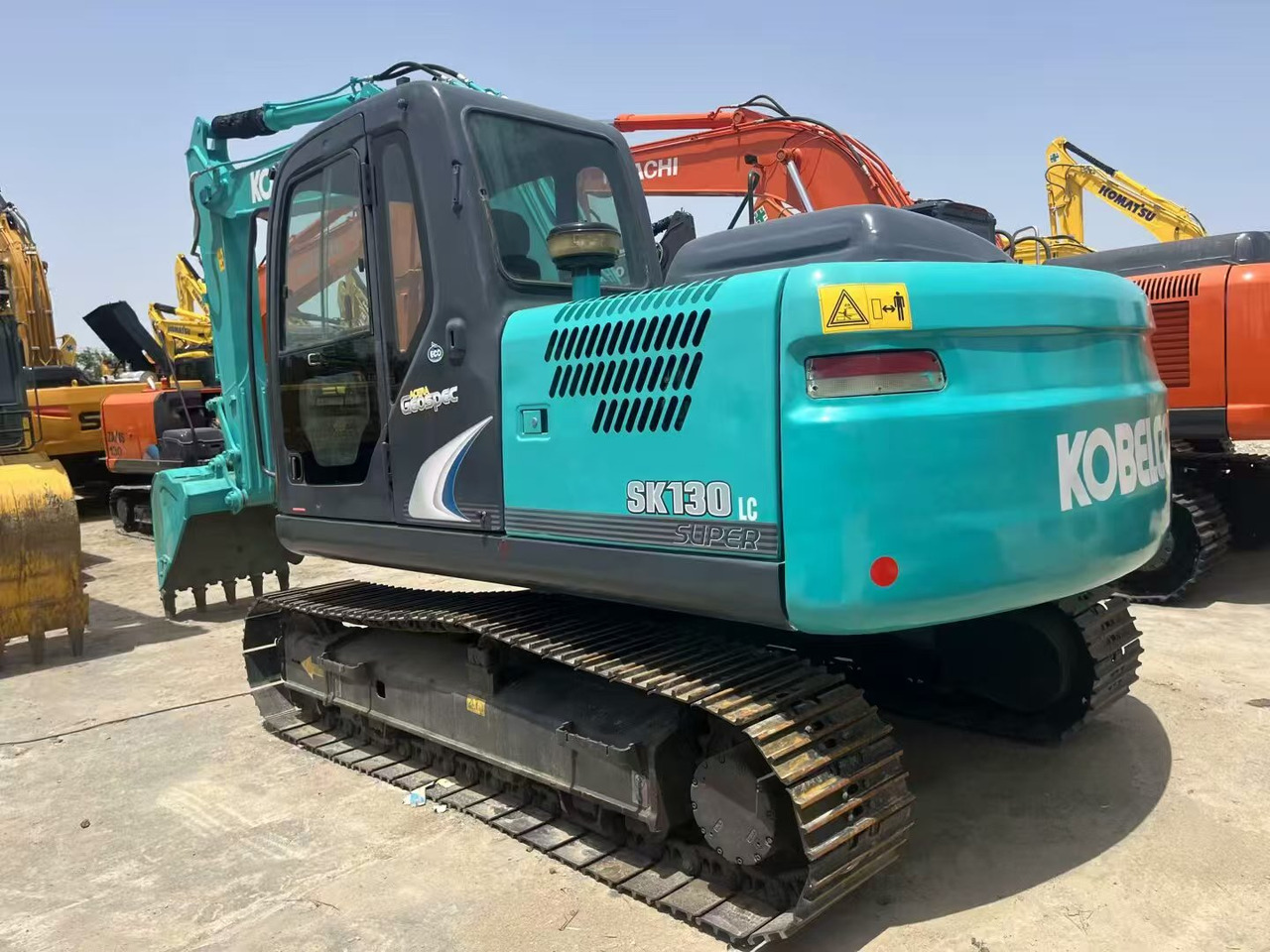 KOBELCO sk130lc - Pelle sur chenille: photos 1 KOBELCO sk130lc - Pelle sur chenille: photos 1