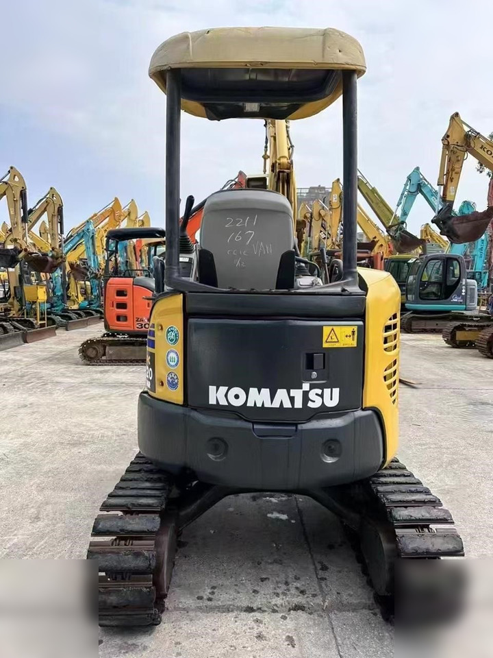 KOMATSU PC20MR - Mini pelle: photos 4 KOMATSU PC20MR - Mini pelle: photos 4