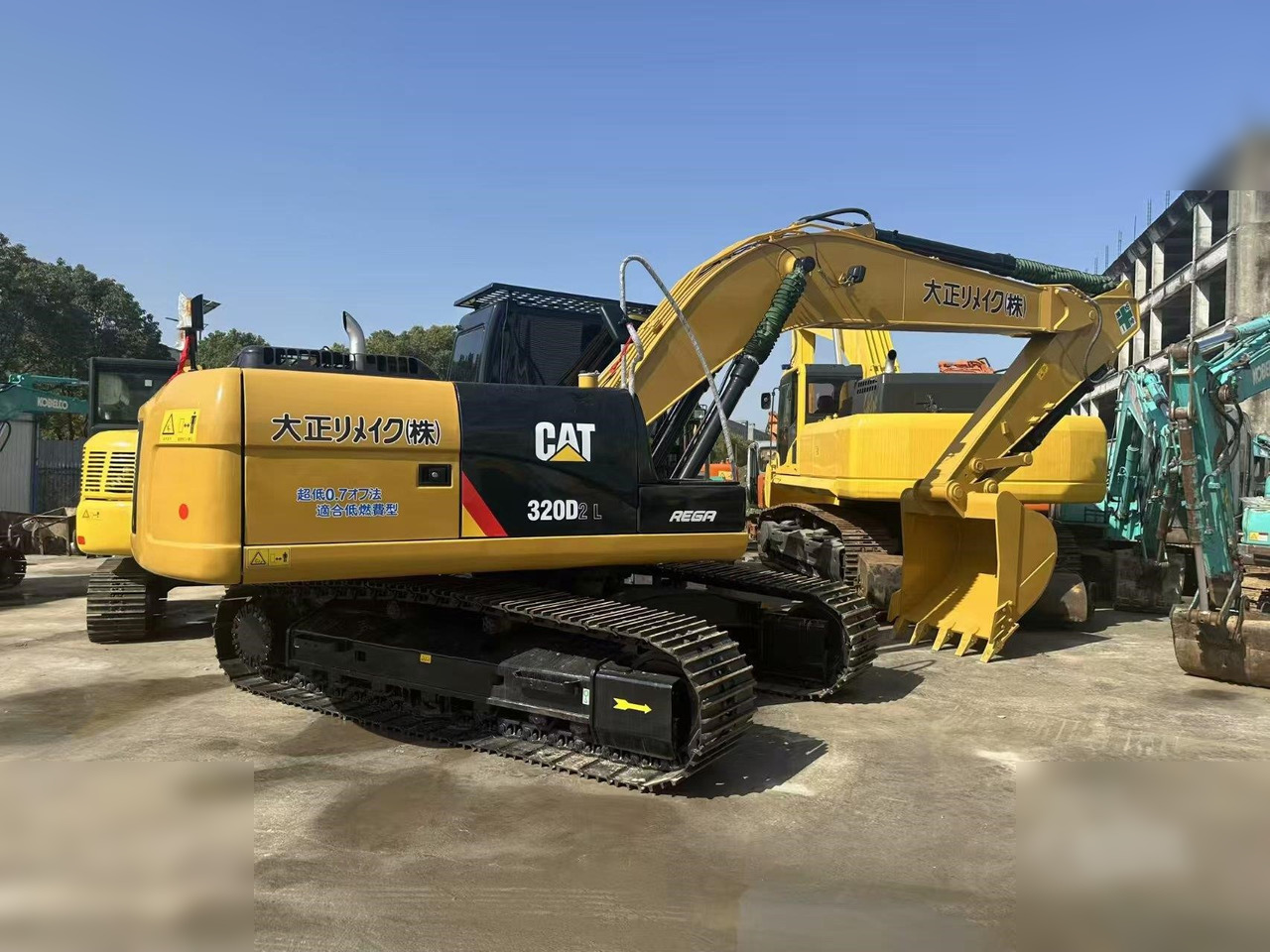 KOMATSU PC300-7 - Pelle sur chenille: photos 2 KOMATSU PC300-7 - Pelle sur chenille: photos 2