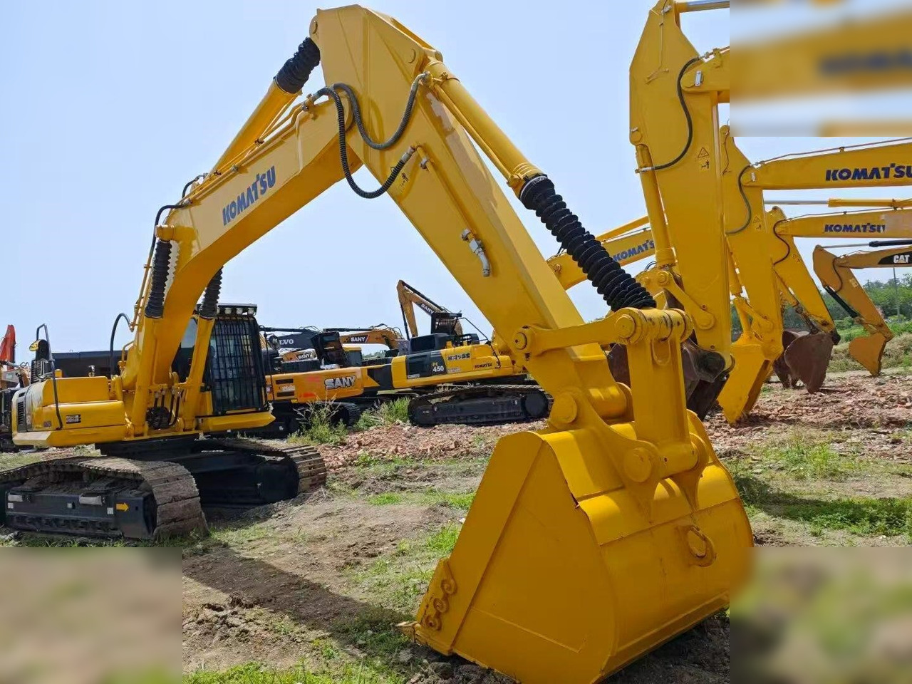 KOMATSU PC450 - Pelle sur chenille: photos 2 KOMATSU PC450 - Pelle sur chenille: photos 2