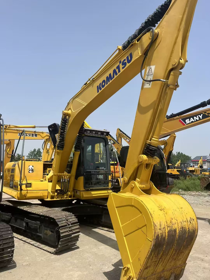 KOMATSU pc130-7 - Pelle sur chenille: photos 1 KOMATSU pc130-7 - Pelle sur chenille: photos 1