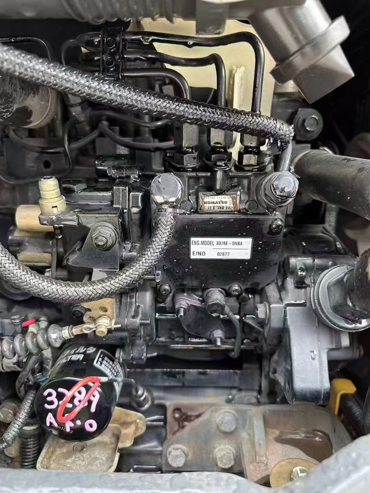 Mini pelle KOMATSU pc20MR: photos 11 Mini pelle KOMATSU pc20MR: photos 11