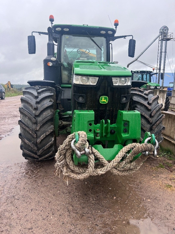 John Deere 8320R - Tracteur agricole: photos 2 John Deere 8320R - Tracteur agricole: photos 2