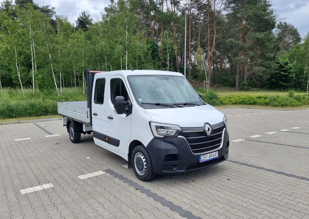 Renault Master - Utilitaire double cabine: photos 2 Renault Master - Utilitaire double cabine: photos 2