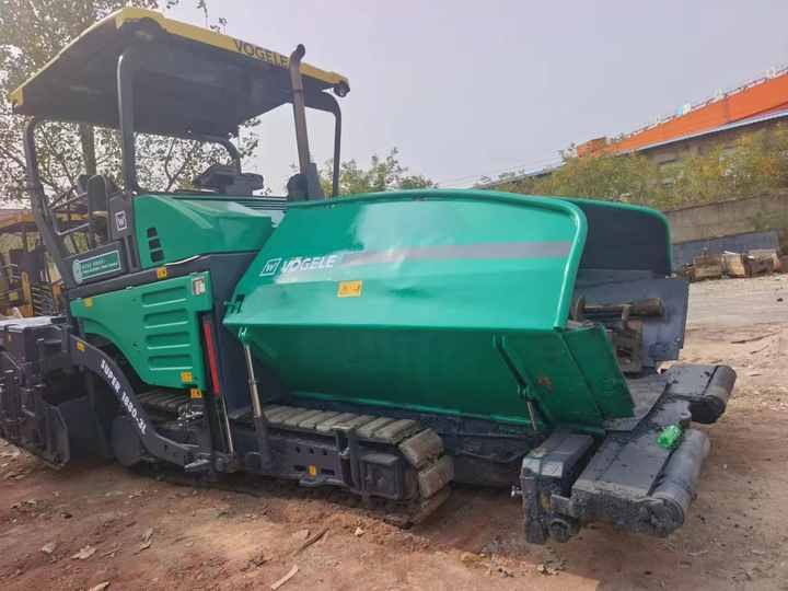 100% Original Germany Made VOGELE Asphalt Paver 1800-2 1800-3 Model Cheap for Sale - Finisseur: photos 3 100% Original Germany Made VOGELE Asphalt Paver 1800-2 1800-3 Model Cheap for Sale - Finisseur: photos 3