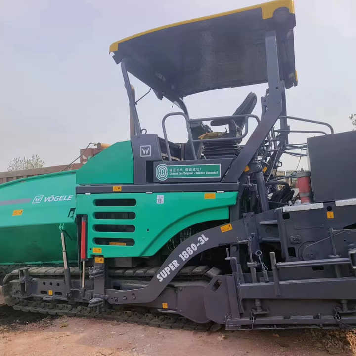 100% Original Germany Made VOGELE Asphalt Paver 1800-2 1800-3 Model Cheap for Sale - Finisseur: photos 1 100% Original Germany Made VOGELE Asphalt Paver 1800-2 1800-3 Model Cheap for Sale - Finisseur: photos 1