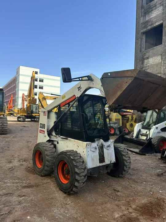 100%Ready Bobcat S300 Well Sold Most Famous Brand High Quality Bobcat S300 Skid Steer Loader for Sale - Mini chargeuse: photos 4 100%Ready Bobcat S300 Well Sold Most Famous Brand High Quality Bobcat S300 Skid Steer Loader for Sale - Mini chargeuse: photos 4