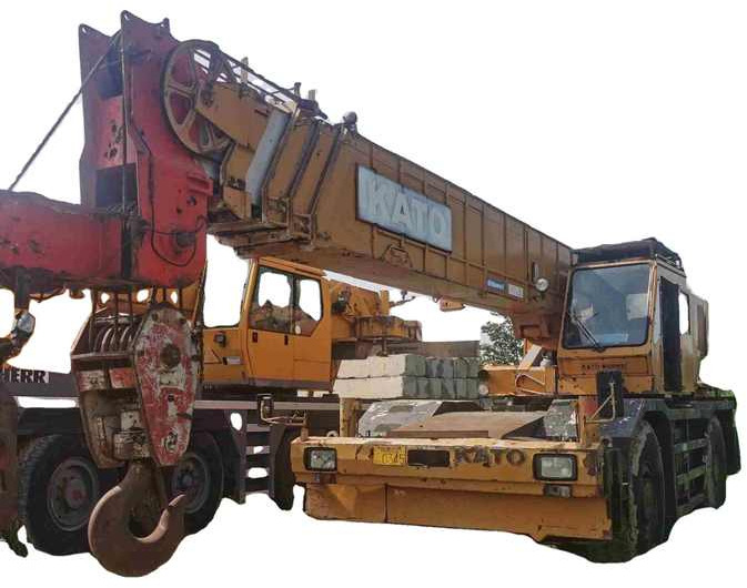 50 Ton Japan KATO Rough Crane Used 50 Ton KATO Truck Crane for Sale - Grue automotrice lente: photos 1 50 Ton Japan KATO Rough Crane Used 50 Ton KATO Truck Crane for Sale - Grue automotrice lente: photos 1