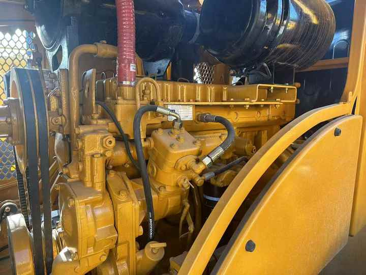 CAT brand 950h wheel loader on sale used cat 950 966 loader 18tons front wheel loader in stock - Bulldozer: photos 5 CAT brand 950h wheel loader on sale used cat 950 966 loader 18tons front wheel loader in stock - Bulldozer: photos 5