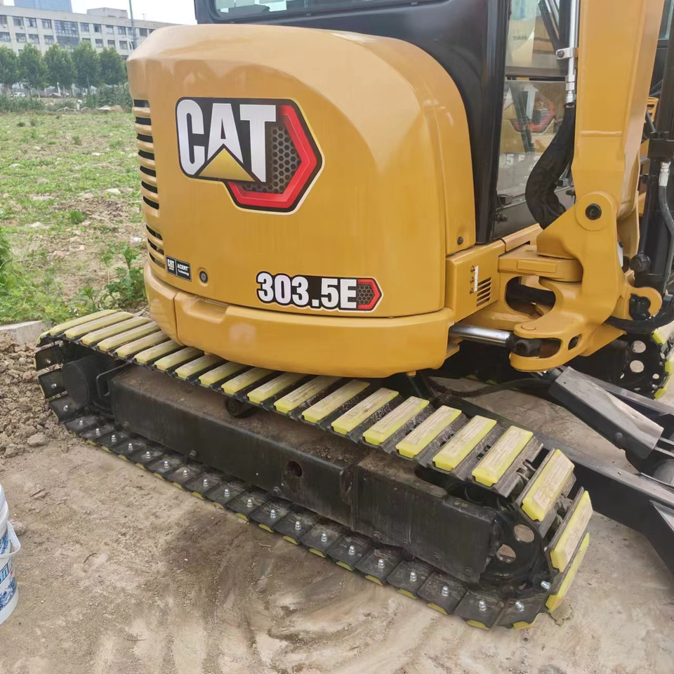 CATERPILLAR CAT 303.5 for sale at good price - Engins de chantier: photos 2 CATERPILLAR CAT 303.5 for sale at good price - Engins de chantier: photos 2