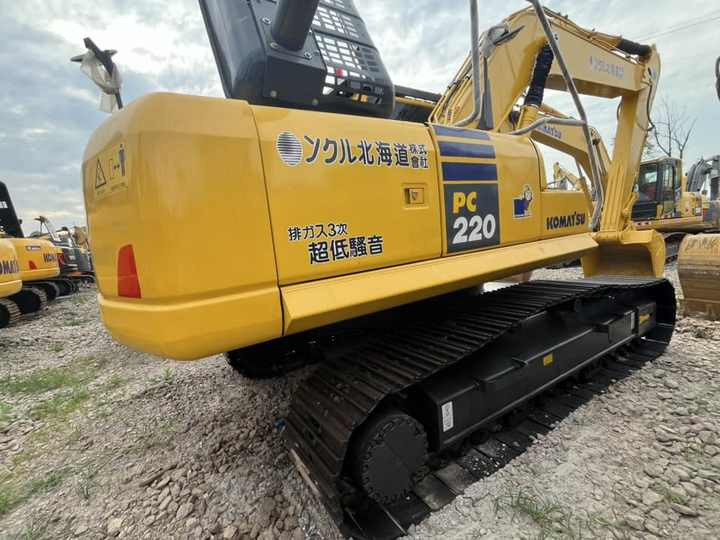 Excellent Condition komatsu Brand Pc220-8 22tons Excavator in Stock for Sale Used komatsu Pc200 220 300 350 Digger - Pelle sur chenille: photos 5 Excellent Condition komatsu Brand Pc220-8 22tons Excavator in Stock for Sale Used komatsu Pc200 220 300 350 Digger - Pelle sur chenille: photos 5