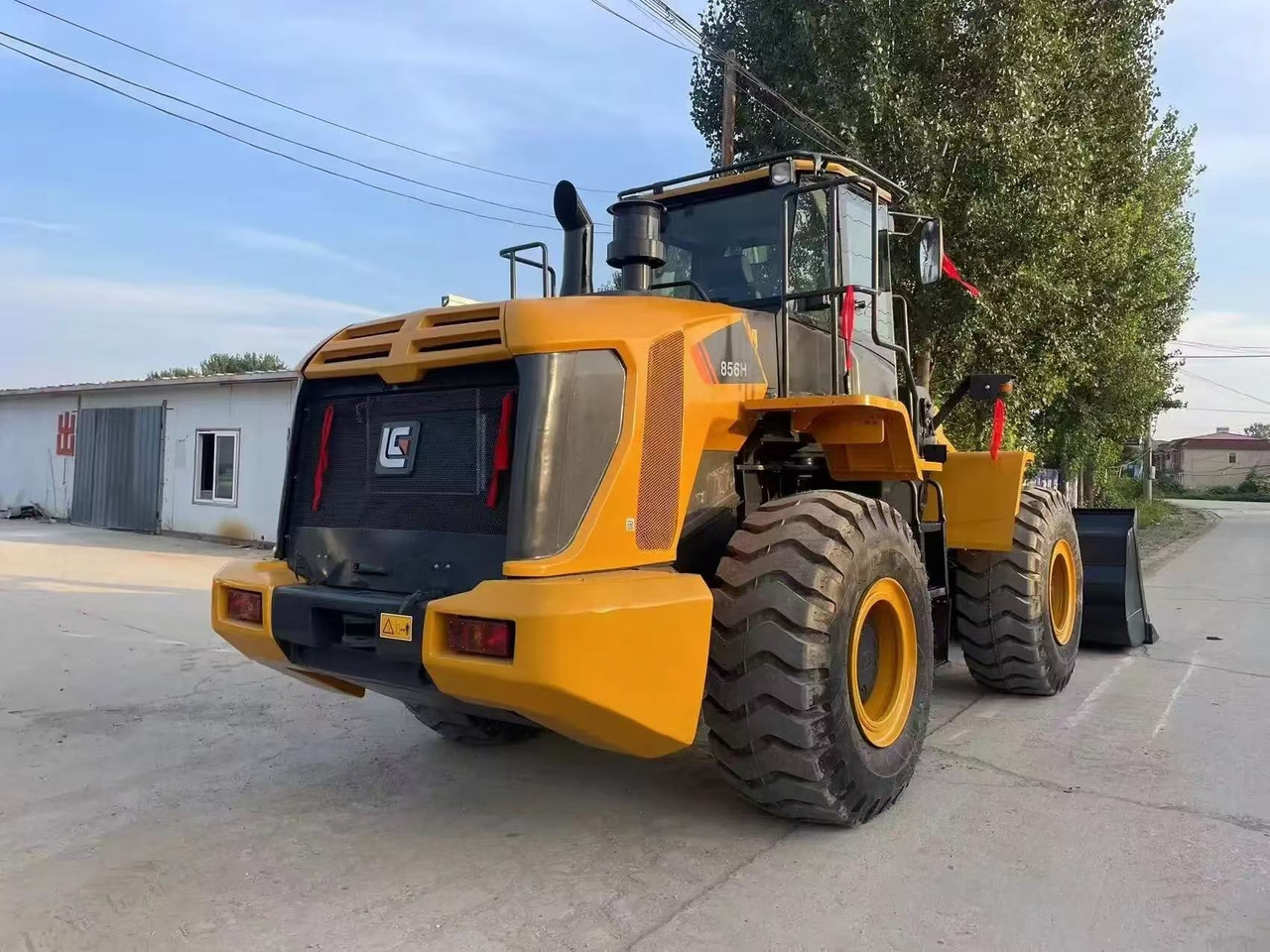 LIUGONG LIUGONG 856H WHEEL LOADER FOR SALE - Chargeuse sur pneus: photos 5 LIUGONG LIUGONG 856H WHEEL LOADER FOR SALE - Chargeuse sur pneus: photos 5