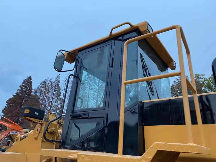 Loader Cat Japan Wheel Loader Used High Quality 966G in Good Working Condition for Sale - Chargeuse sur pneus: photos 5 Loader Cat Japan Wheel Loader Used High Quality 966G in Good Working Condition for Sale - Chargeuse sur pneus: photos 5
