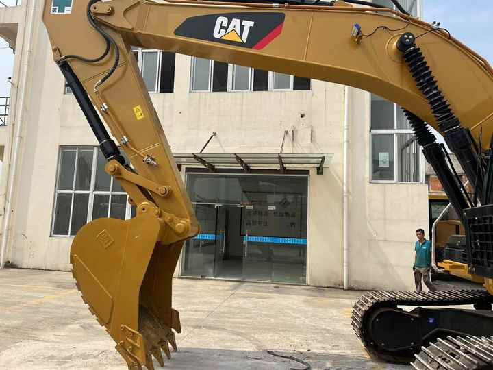 Second-Hand Caterpillar 330D2L Excavator for Sale | Reliable Caterpillar 330D2L Replacement Part - Pelle: photos 4 Second-Hand Caterpillar 330D2L Excavator for Sale | Reliable Caterpillar 330D2L Replacement Part - Pelle: photos 4