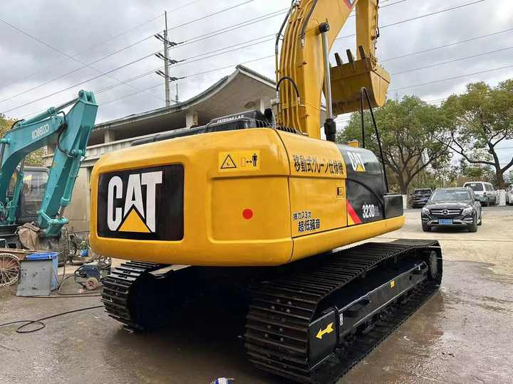 Used Caterpillar 323d Excavator for Sale Original Caterpillar 320 330 323 336d Excavator on Sale - Pelle sur chenille: photos 2 Used Caterpillar 323d Excavator for Sale Original Caterpillar 320 330 323 336d Excavator on Sale - Pelle sur chenille: photos 2