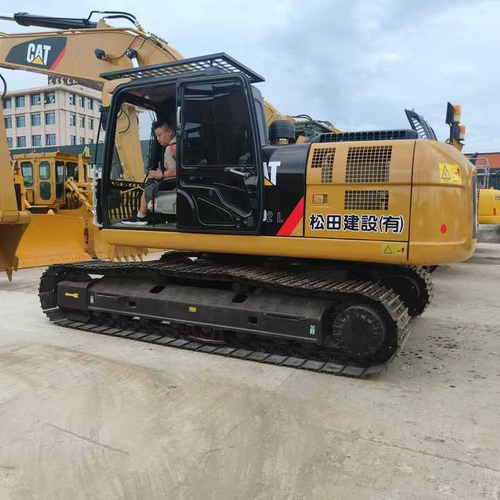 Used Digger CAT 323 Construction Machinery Construction Digger Used CAT 323 Cheap Excavator - Pelle sur chenille: photos 2 Used Digger CAT 323 Construction Machinery Construction Digger Used CAT 323 Cheap Excavator - Pelle sur chenille: photos 2
