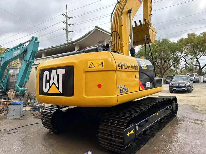 Used Digger CAT 323D2L Construction Machinery Construction Digger Used CAT 323D2L Cheap Excavator - Pelle sur chenille: photos 2 Used Digger CAT 323D2L Construction Machinery Construction Digger Used CAT 323D2L Cheap Excavator - Pelle sur chenille: photos 2