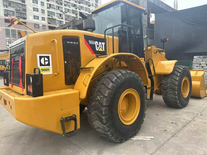 Used Excellent Cat 966H Loader 966H 966G in Good Working Condition for Sale - Chargeuse sur pneus: photos 3 Used Excellent Cat 966H Loader 966H 966G in Good Working Condition for Sale - Chargeuse sur pneus: photos 3