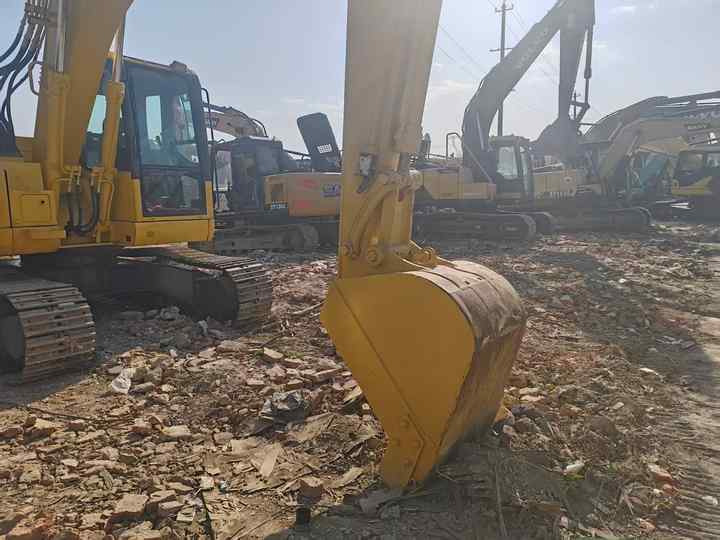 Used Good Quality Japan Original PC138us in Good Condition PC138us Komatsu - Pelle sur chenille: photos 2 Used Good Quality Japan Original PC138us in Good Condition PC138us Komatsu - Pelle sur chenille: photos 2