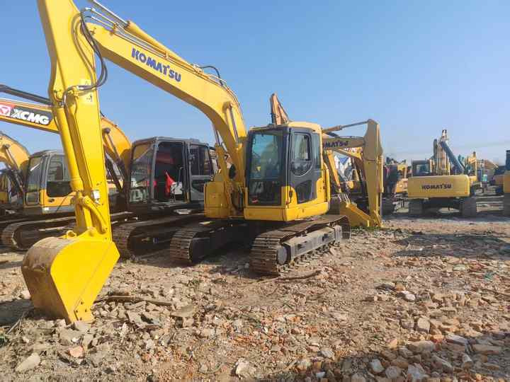 Used Good Quality Japan Original PC138us in Good Condition PC138us Komatsu - Pelle sur chenille: photos 3 Used Good Quality Japan Original PC138us in Good Condition PC138us Komatsu - Pelle sur chenille: photos 3