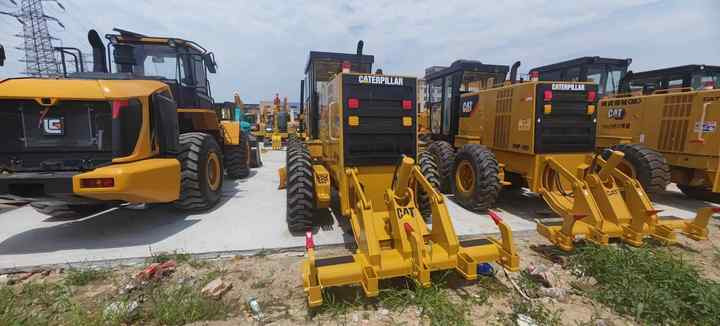 Used Japan Imported Caterpillar 140M Cat 140m Motor Grader with Good Quality and Low Price for Sale - Pelle sur chenille: photos 4 Used Japan Imported Caterpillar 140M Cat 140m Motor Grader with Good Quality and Low Price for Sale - Pelle sur chenille: photos 4